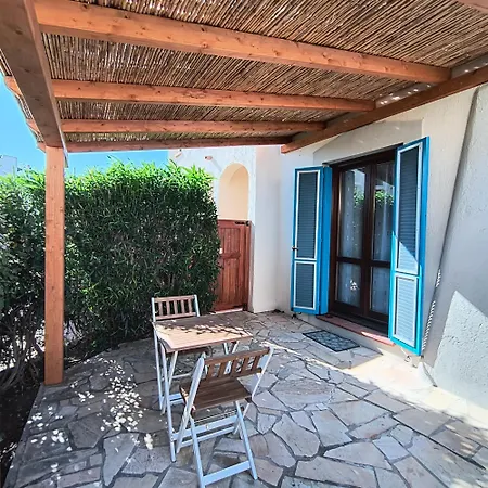 Porto San Paolo, Sole E Mare, In Centro.